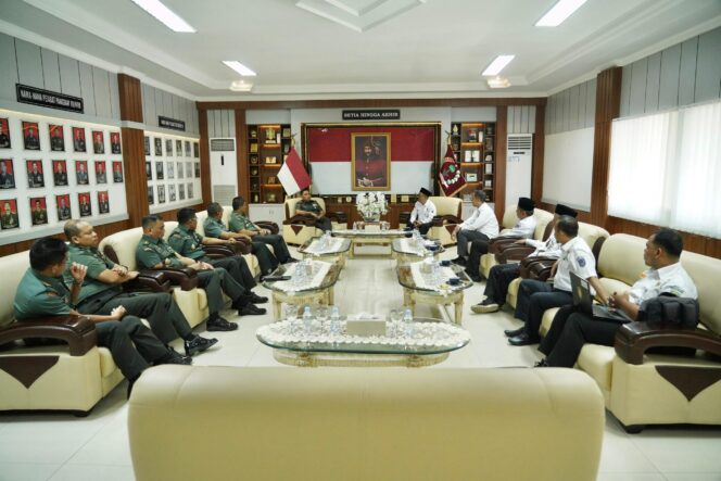
Pangdam XIV/Hasanuddin Terima Kunjungan Baznas