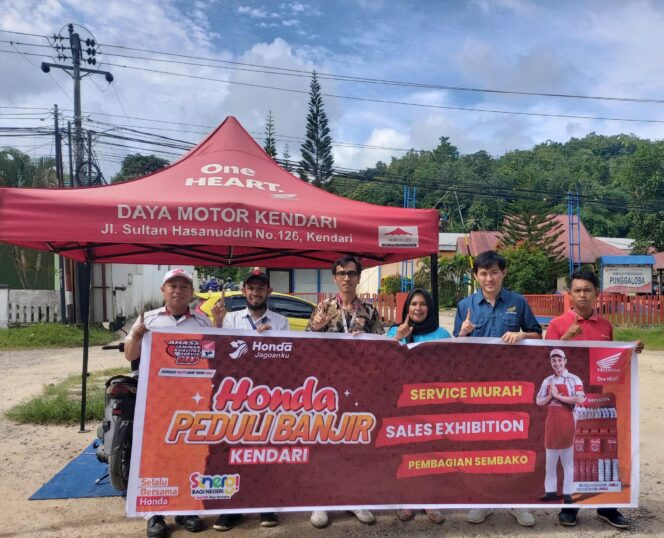 
Asmo Sulsel Salurkan Bantuan Kemanusiaan untuk Warga Terdampak Banjir di Kendari