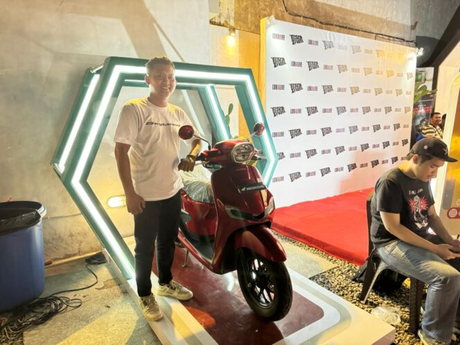 
New Honda Stylo Hadir dalam Buka Lawak di Gowa