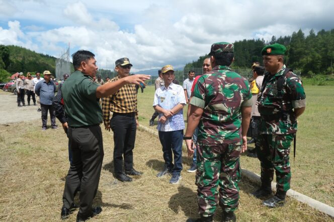 
PJ Bupati Mamasa Sambut Kedatangan PJ Gubernur Sulbar Untuk Memastikan Kesiapan Mamasa Sambut RI 1
