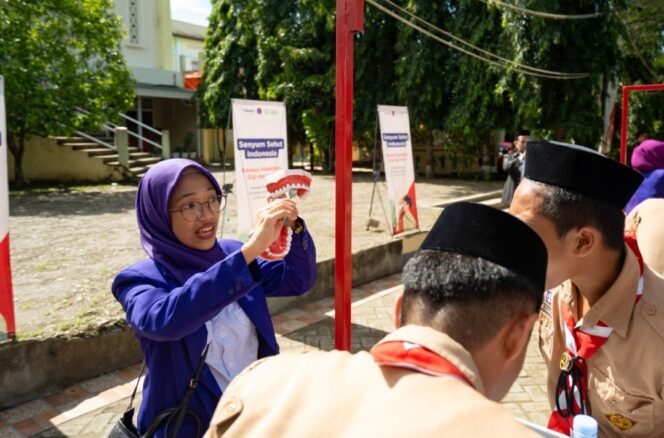 
Pepsodent Gelar Edukasi dan Pemeriksaan Gigi Gratis Kepada 1.000 Santri dan Pengurus Pondok Pesantren di Bone