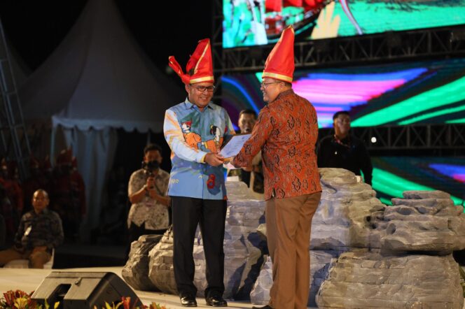 
Kemenparekraf RI Sebut F8 Makassar Patut Jadi Percontohan Event di Indonesia