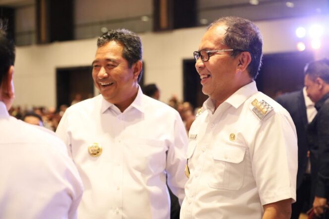 
Dihadiri Menkopolhukam Hadi Tjahjanto dan Mendagri Tito Karnavian, Danny Pomanto Siap Bangun Sinergitas Sukseskan Pilkada 2024