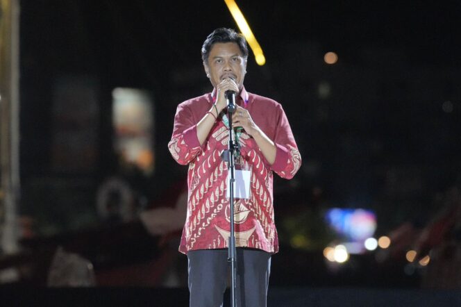 
Pj Sekda Firman Pagarra Launching Logo Makassar Fashion Week