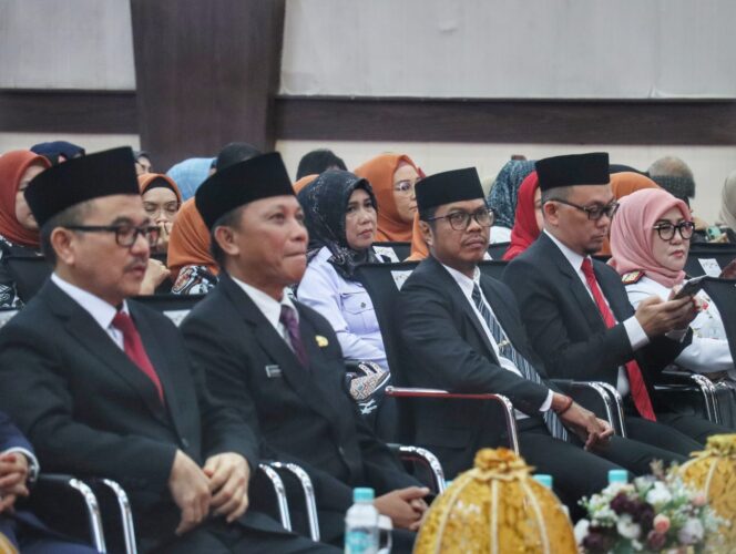 
PJ Sekda Makassar Hadiri Pelantikan Jufri Rahman Sebagai Sekda Sulsel