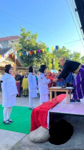 Upacara bendera HUT RI ke 79 di Jalan Komplek Skarda N