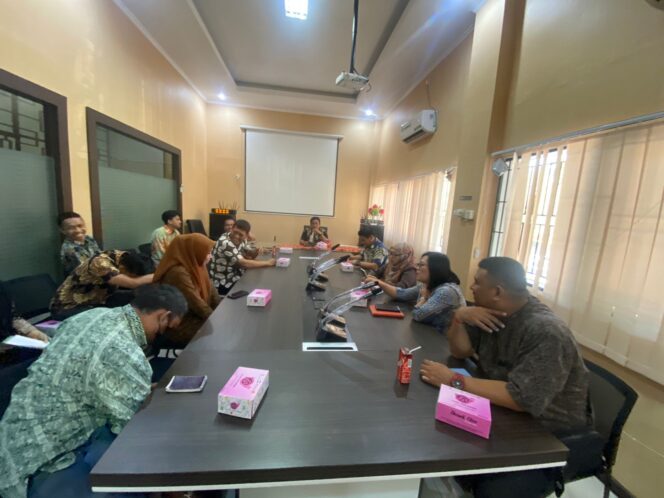 
Rakor Distaru Kota Makassar Tekankan Pengawasan Lapangan