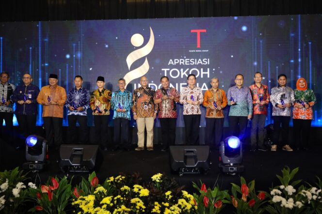 
Wali Kota Makassar Danny Pomanto Raih Penghargaan Apresiasi Tokoh 2024 oleh Tempo Media