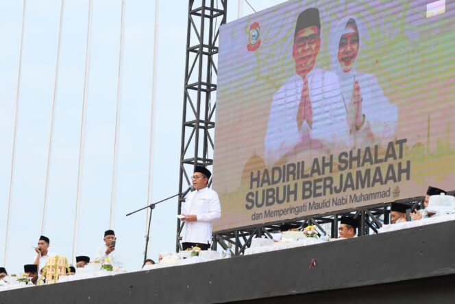 
Danny Pomanto Ingatkan Masyarakat Jaga Makassar di Momentum Peringatan Maulid Nabi Muhammad SAW