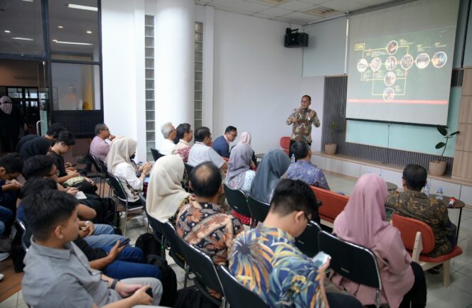 
Danny Pomanto jadi Narasumber Kuliah Perdana Program Pasca Sarjana Arsitektur ITB