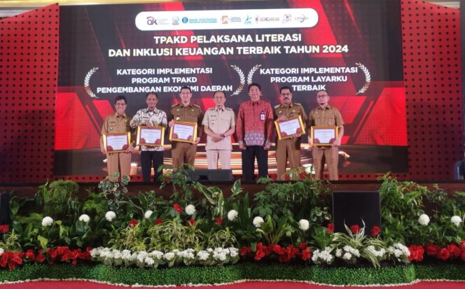 
OJK Sulselbar dan TPAKD Summit 2024