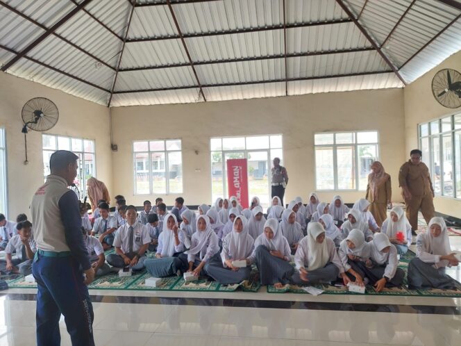 
Astra Motor Sulawesi Selatan Beri Edukasi Keselamatan Berkendara untuk Pelajar