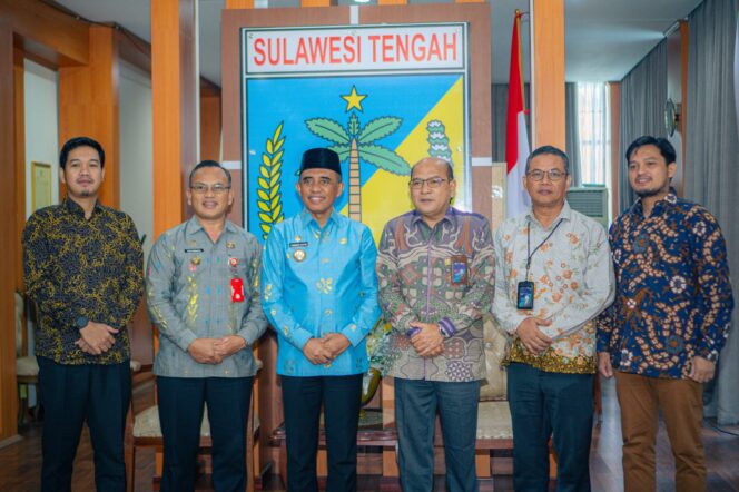 
PLN UIP Sulawesi dan Gubernur Sulteng Bahas Percepatan Pembangunan Sistem Kelistrikan