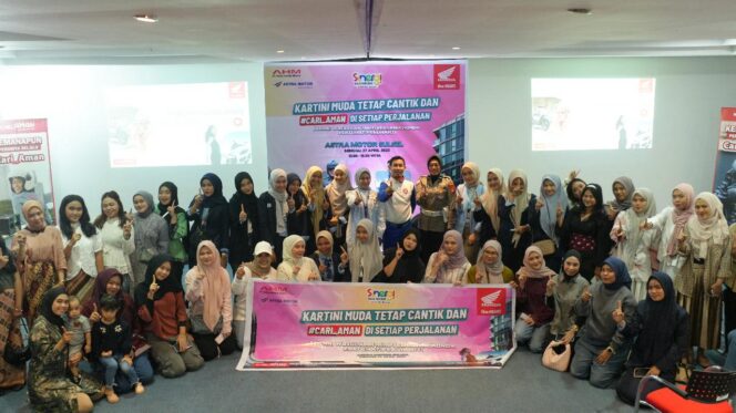 
Asmo Sulsel Edukasi Keselamatan Berkendara untuk Kartini Masa Kini