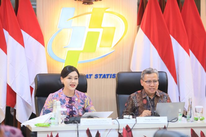 
OJK dan BPS Umumkan Hasil SNLIK Tahun 2025